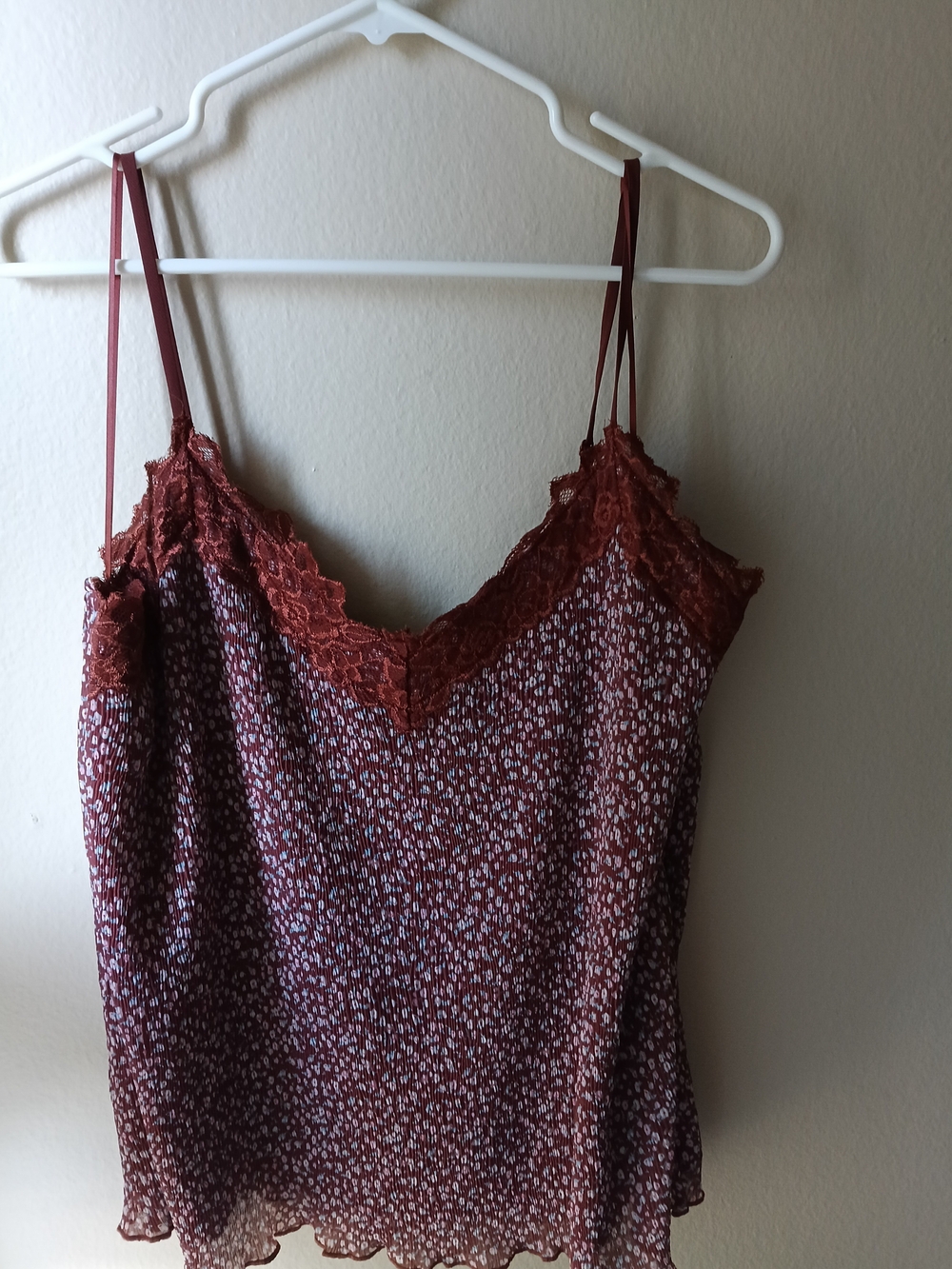 Women’s Lace-Trim Spaghetti Strap Cami - Rust Floral